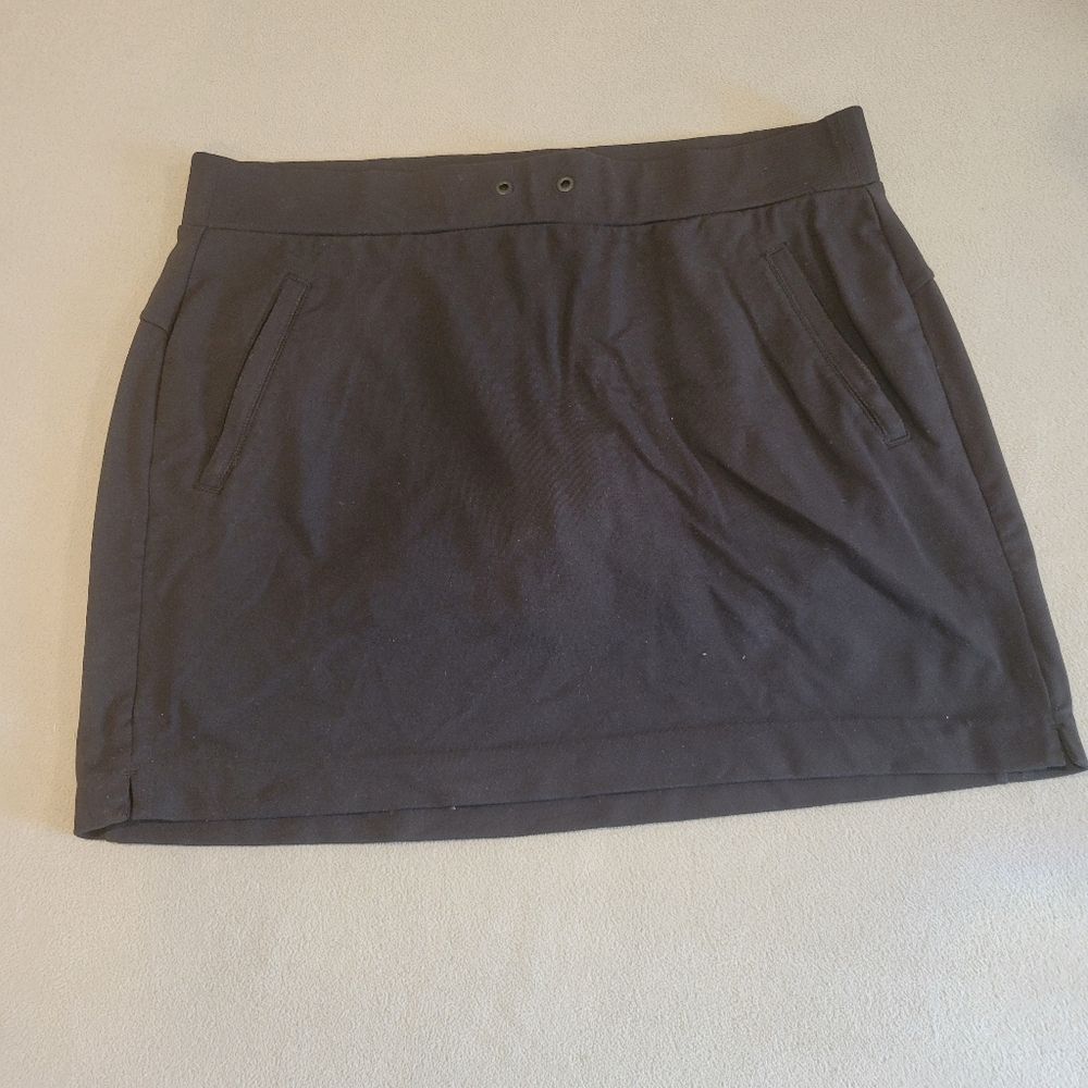 Athleta Black Skort Size Medium - image 1